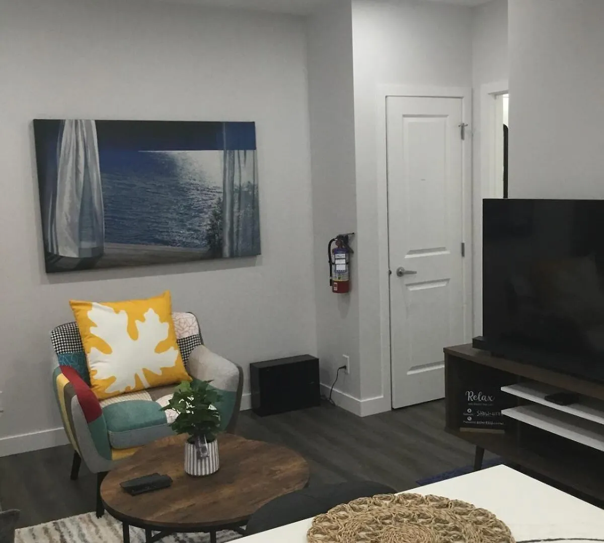 Almost Heaven - Cozy 2Bdrm Guest Suite Near Spruce Meadows Sw YYC Canada