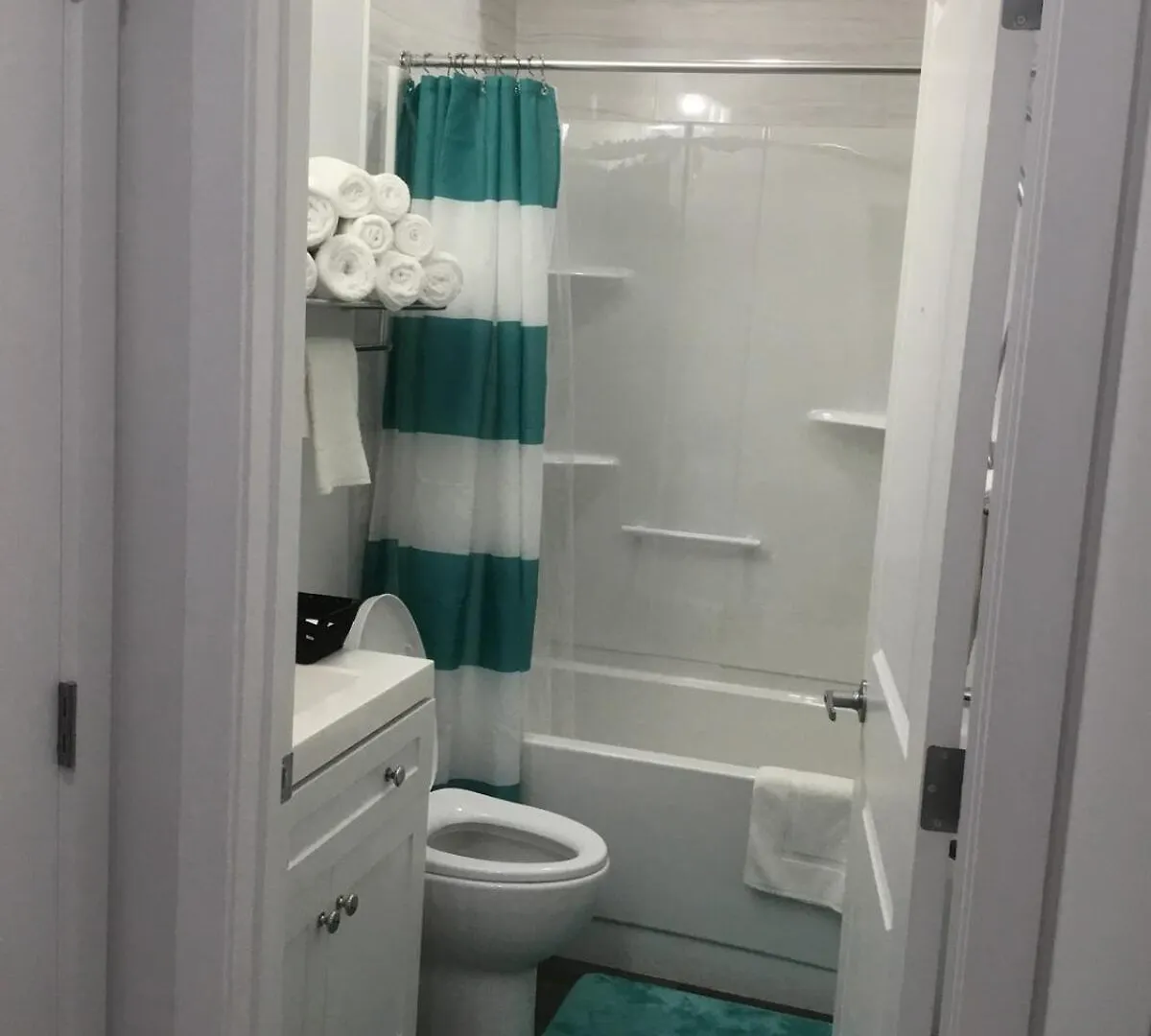 Appartement Almost Heaven - Cozy 2Bdrm Guest Suite Near Spruce Meadows Sw YYC